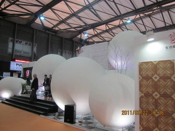 說明: http://www.elegantliving.cn/UploadFile/images/news/2011/dibanzhan.jpg